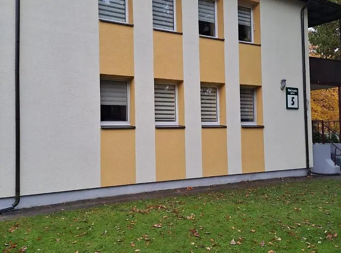 Cosy With The Garden 3*